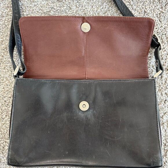 DEREK ALEXANDER | Leather Shoulder Bag - Picture 9 of 16